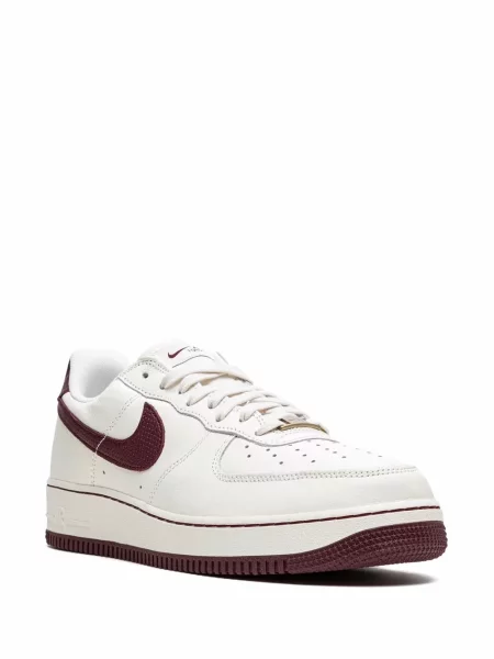 Sportbačiai Nike Air Force 1 balta