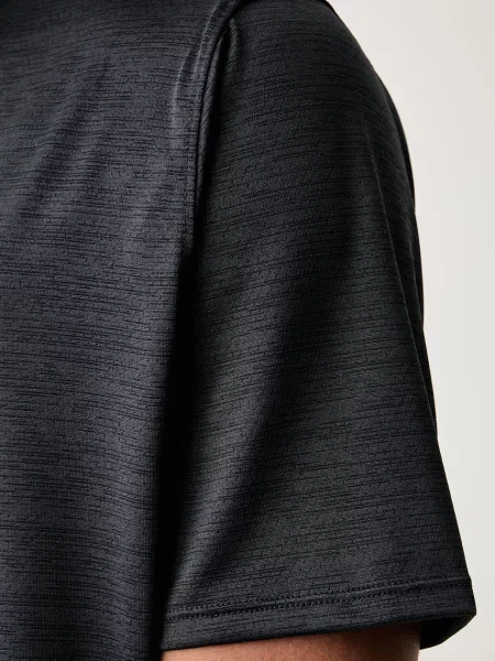 Under Armour футболка для тренувань Tech Vent