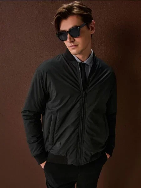 Sinsay Kurtka bomberka czarny