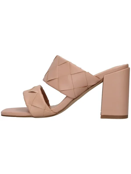 Pantofi Steve Madden roz