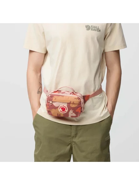 Ľadvinka Fjällräven Kanken Graphics Hip Pack chalk rose/hidden animals oranžová