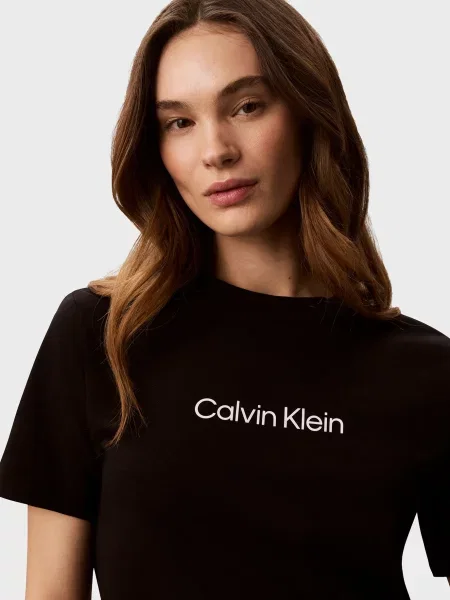 Класична футболка Calvin Klein чорна