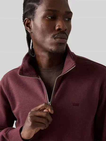 Sweter Levi's z logo