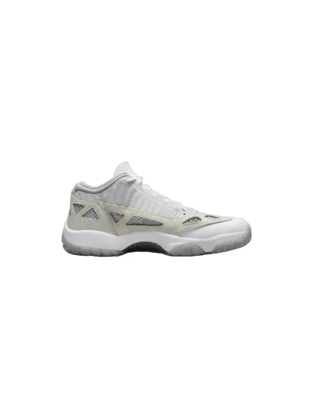 Pantofi Nike retro alb