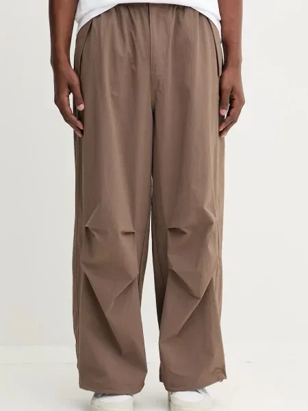 Hlače adidas Originals Ess Parachute rjava