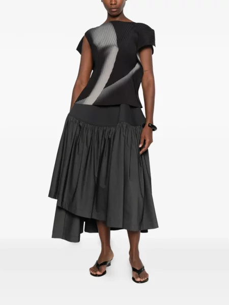 Asimetrična bluza Issey Miyake crna