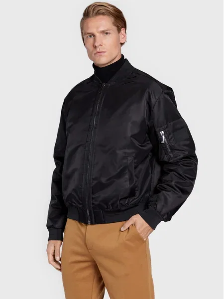 Bundy bomber Calvin Klein čierna