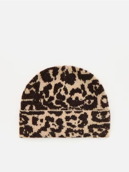 Reserved Căciulă cu imprimeu leopard multicolor