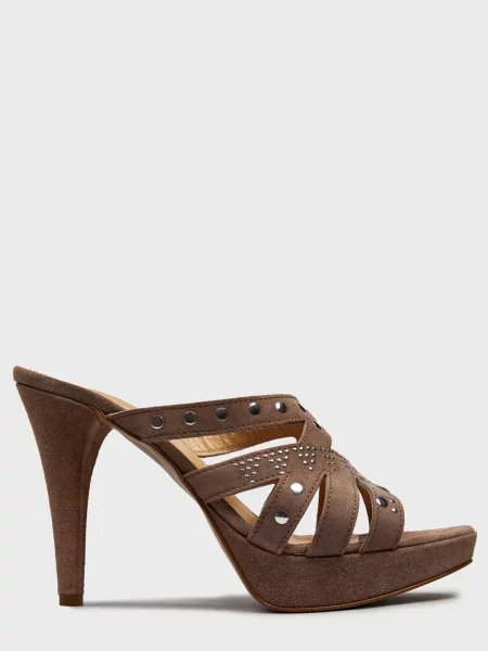 Шлепанцы Donna Piu бежевые