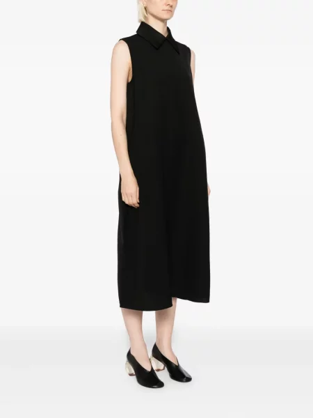 С яка рокля Jil Sander черно