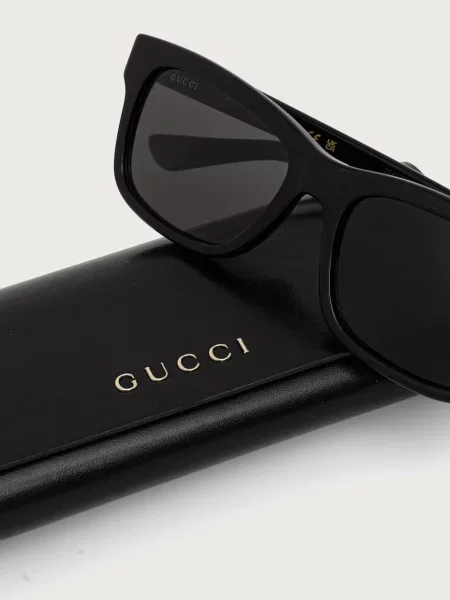 Солнцезащитные очки Gucci