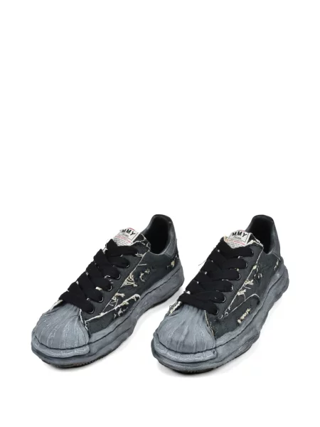 Sneakerși Maison Mihara Yasuhiro rupți din canvas negru