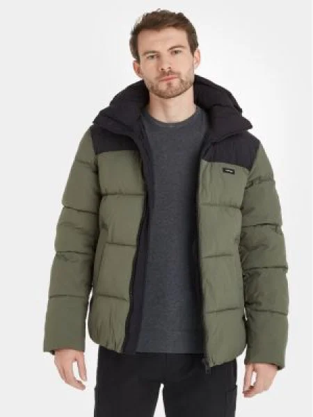 Яке Calvin Klein зимен модел зелено