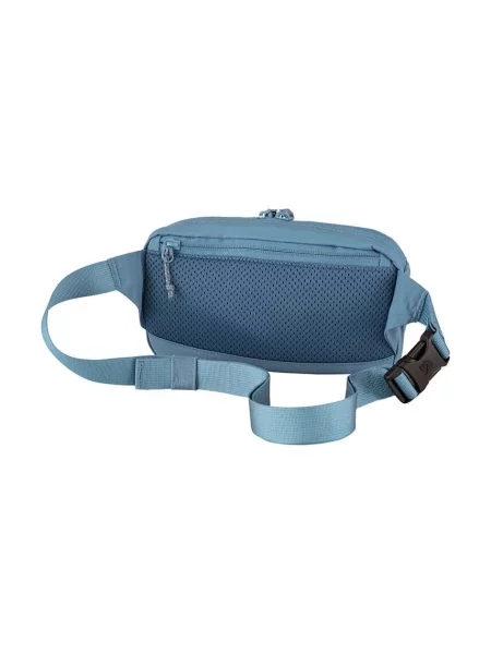 Jasnoniebieska torba biodrowa Fjällräven High Coast o pojemności 15 l niebieska