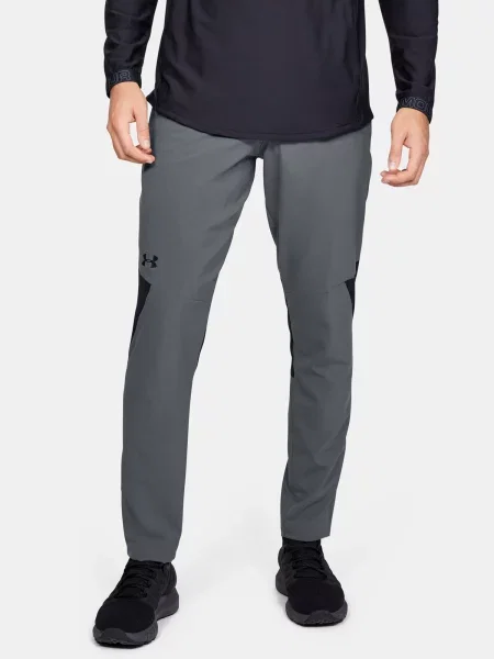 Pantaloni Under Armour negru