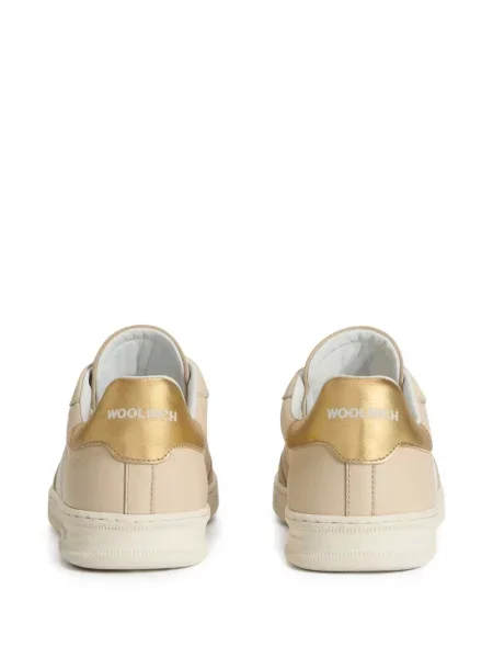 Sneakerși Woolrich din piele cu dungi