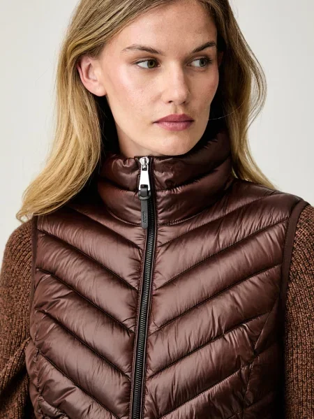 DKNY безрукавка