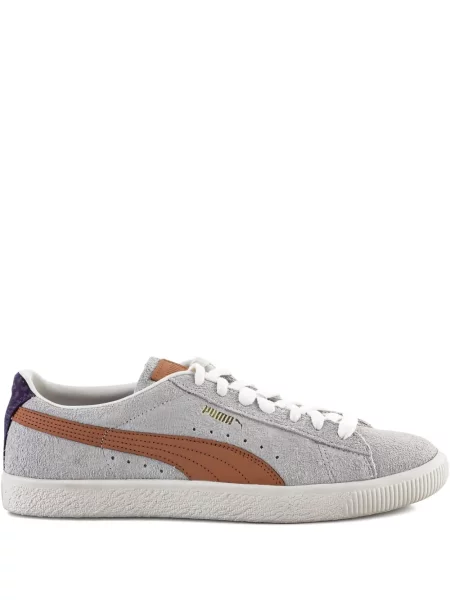 Sneakerși Puma Suede din piele de căprioară alb