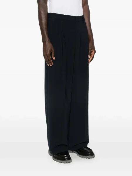 Plisirane hlače Rossi crna