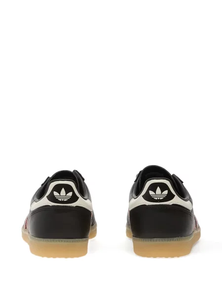 Geacă Adidas cu dungi roz