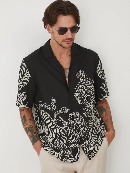 Риза с лен Medicine мъжка със свободна кройка черно