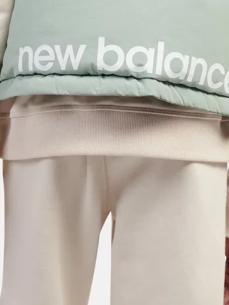 Детский жилет New Balance мятного цвета