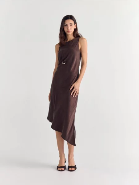 Reserved Rochie asimetrică maro-închis maro