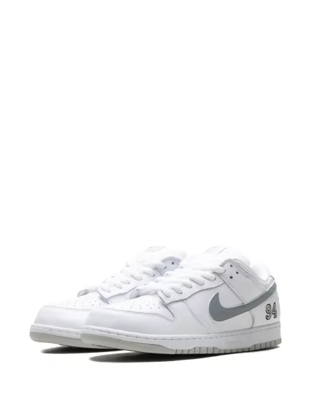 Sneakerși Nike Dunk gri