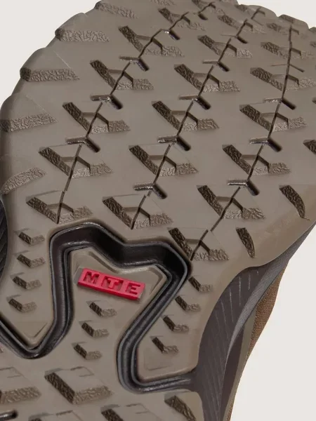 Vans Crosspath маратонки кафяво