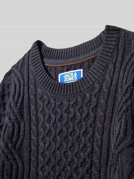 Sweter z dzianiny o kroju regular fit z fakturowanym wzorem model ‘Sean’ Jack & Jones granatowy