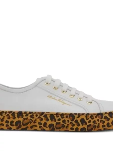 Sneakerși Ferragamo cu imagine cu model leopard alb