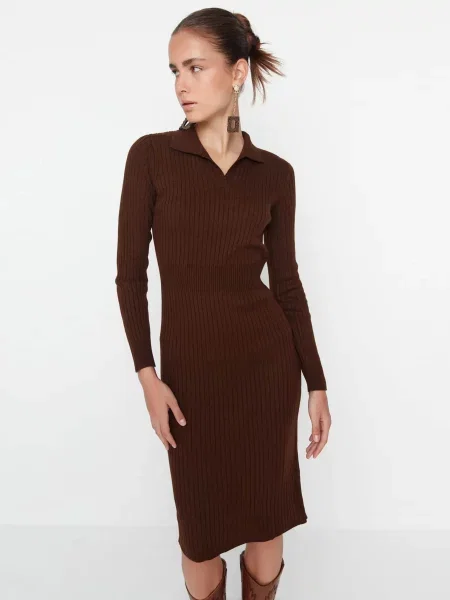Сукня міді Trendyol коричневий