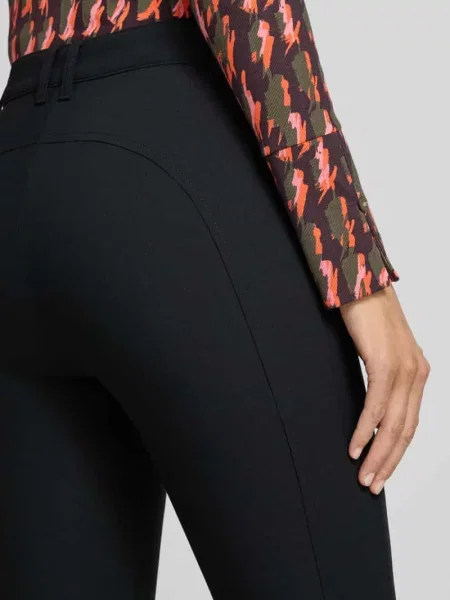 Krój slim fit Wąskie spodnie z dodatkiem model SILEA' Marc Cain czarne