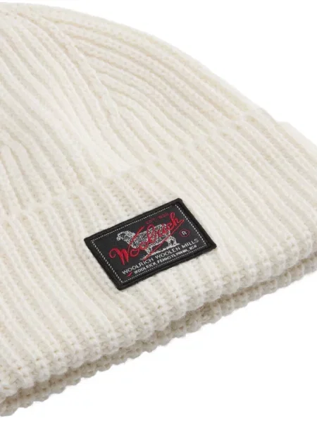 Căciulă Woolrich tricotate cu autograf