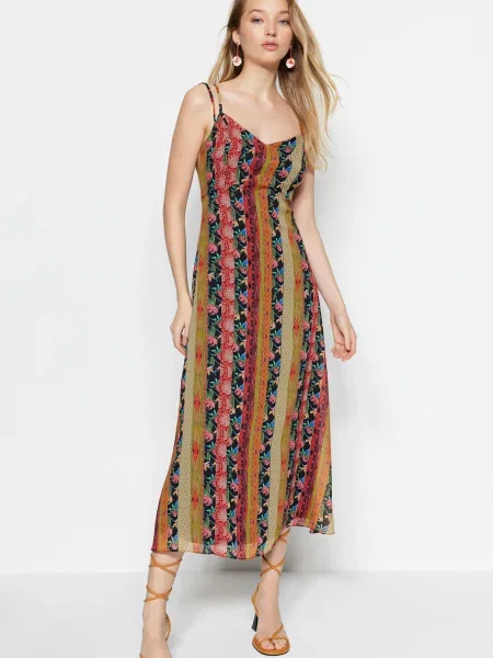 Midi obleka Trendyol črna