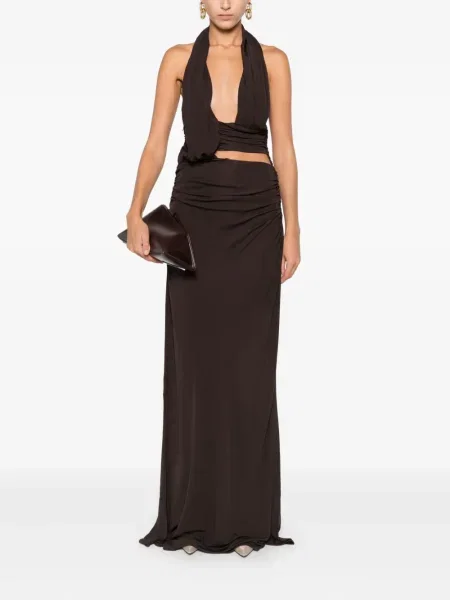 Rochie maxi Christopher Esber drapată de costum maro