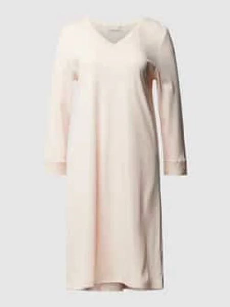 Koszula nocna obszyta koronką Hanro różowa