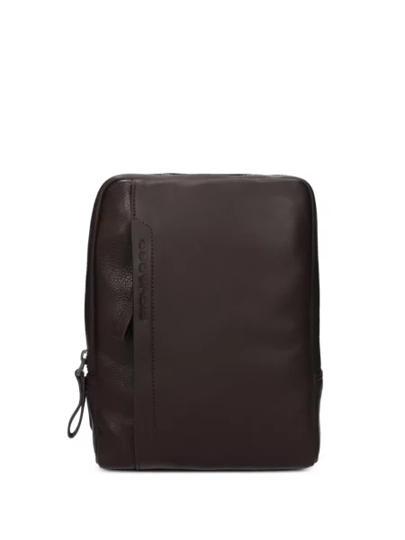 Bőr crossbody táska Piquadro barna