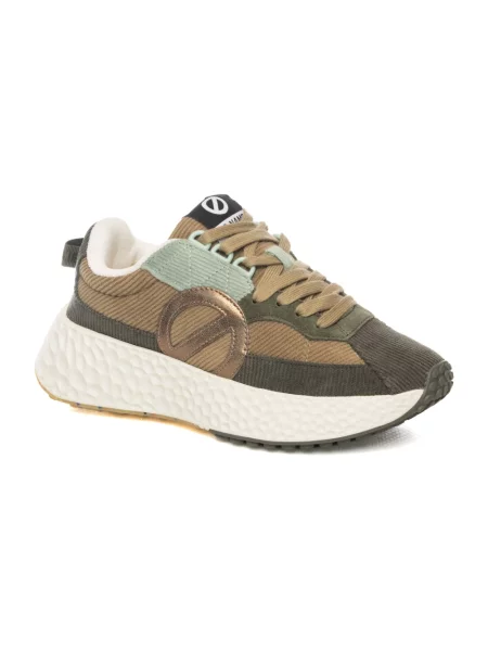 Sneakersy No Name