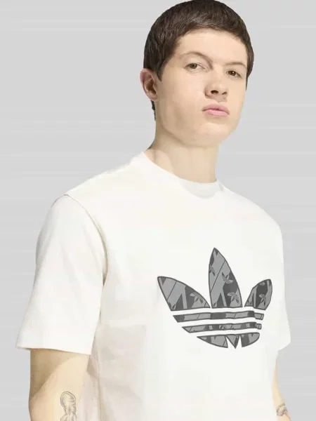 Krój regular fit t-shirt z czystej bawełny z nadruk z logo Adidas Originals biała
