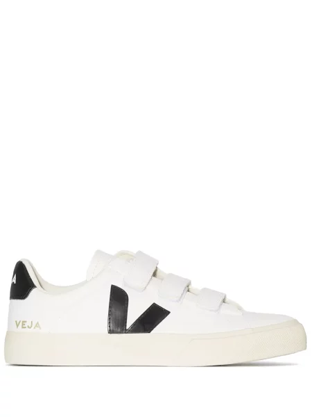 Sneakerși Veja alb