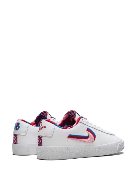 Sako Nike bílé