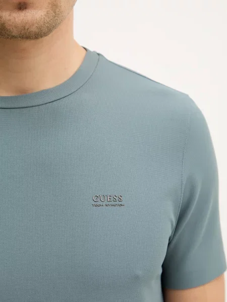 Футболка Guess