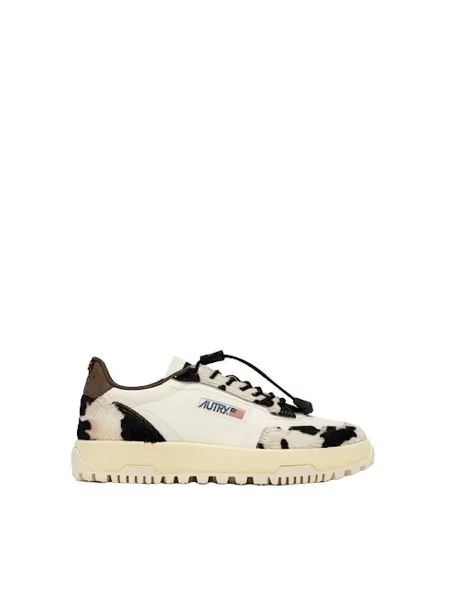 Sneakersy Autry skórzane