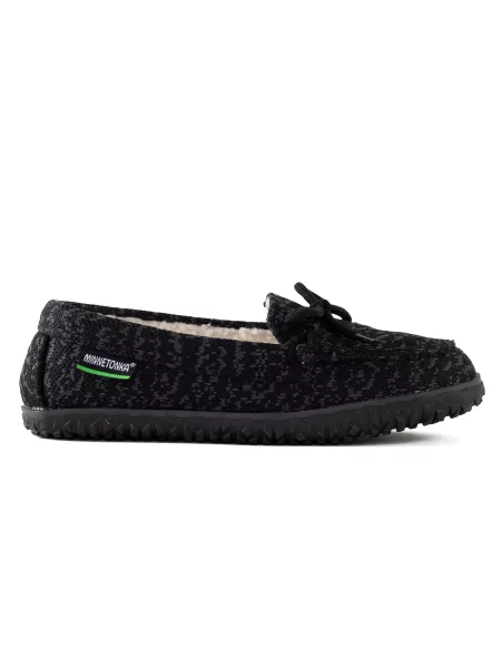 Minnetonka Mokaszin Eco Oak sötétszürke / zöld / fekete fehér