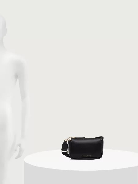 Tommy Hilfiger чанта crossbody дамска от имитация на кожа ESSENTIAL черно