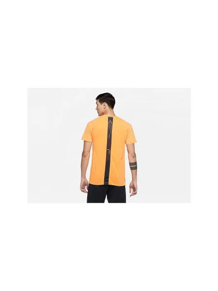 Tricou Nike portocaliu
