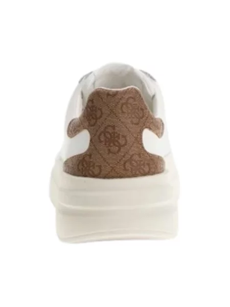 Sneakersy ze skórzanymi naszywkami model ‘ELBA’ Guess białe