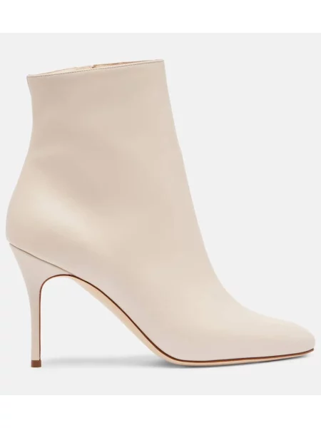 Cizme scurte Manolo Blahnik din piele alb