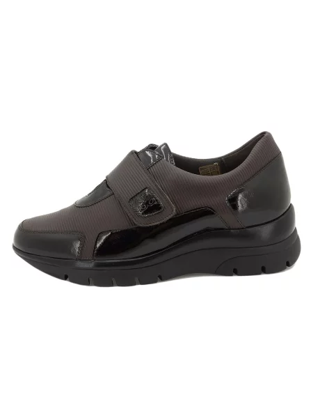 Pantofi Piesanto maro